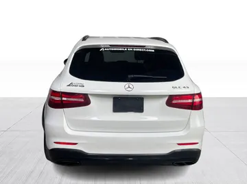 2018 Mercedes-Benz GLC - image 12