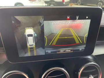 2018 Mercedes-Benz GLC - image 24