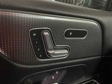 2020 Mercedes-Benz GLB - image 21