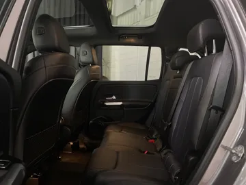 2020 Mercedes-Benz GLB - image 16
