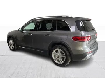 2020 Mercedes-Benz GLB - image 12