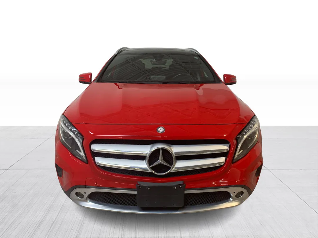 2017 Mercedes-Benz GLA — photo 2