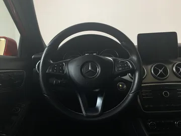 2017 Mercedes-Benz GLA - image 16