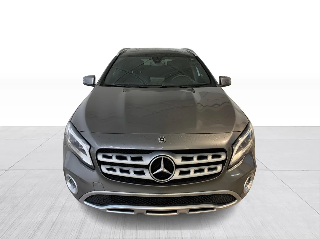 2018 Mercedes-Benz GLA — photo 2