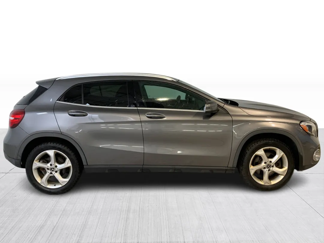 2018 Mercedes-Benz GLA — photo 8