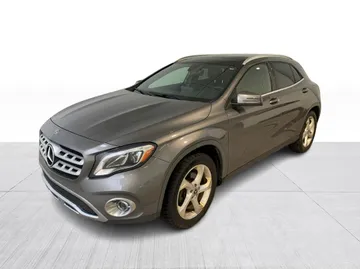 2018 Mercedes-Benz GLA - image 3
