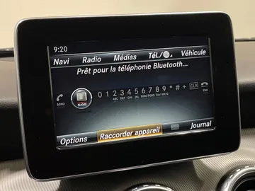 2016 Mercedes-Benz GLA - image 22