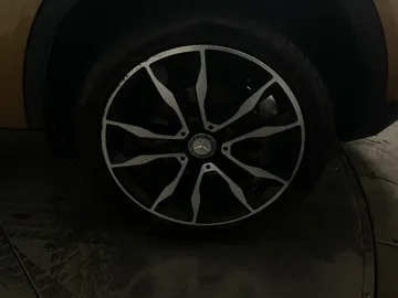2018 Mercedes-Benz GLA - image 7