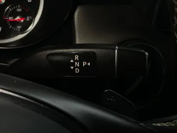 2018 Mercedes-Benz GLA - image 30