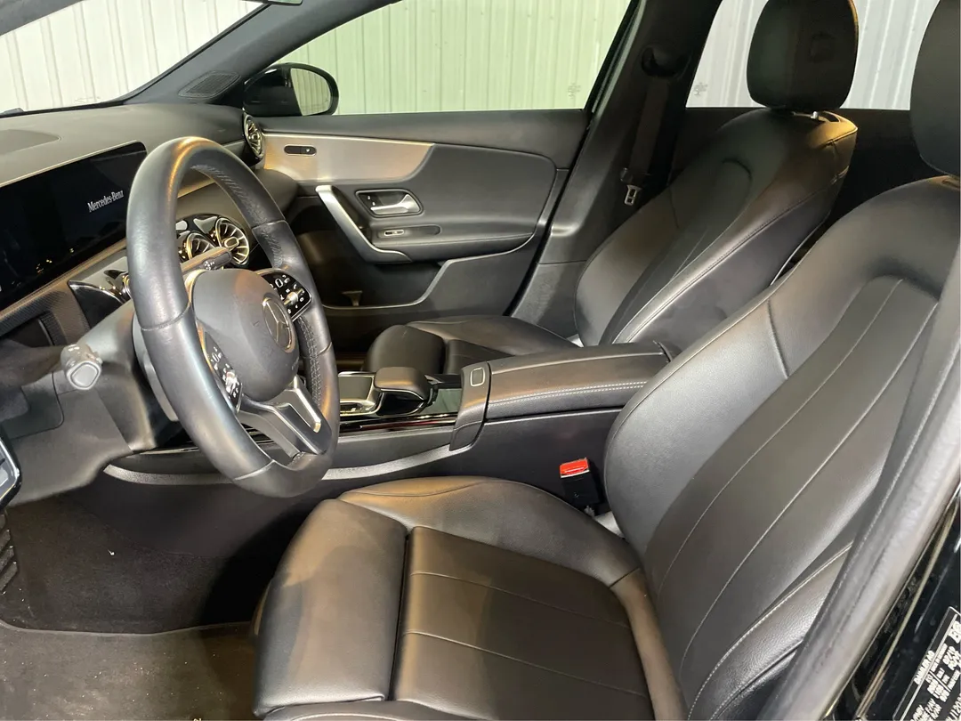 2020 Mercedes-Benz A-Class — photo 3