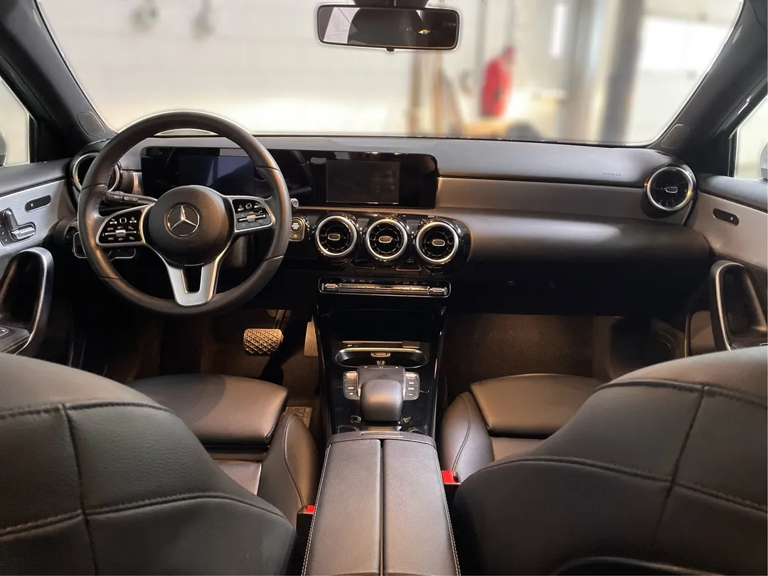 2019 Mercedes-Benz A-Class — photo 4