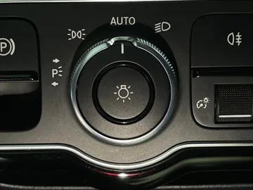 2019 Mercedes-Benz A-Class - image 18