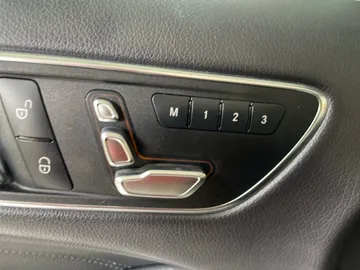 2018 Mercedes-Benz B-Class - image 21