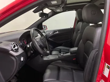 2018 Mercedes-Benz B-Class - image 3