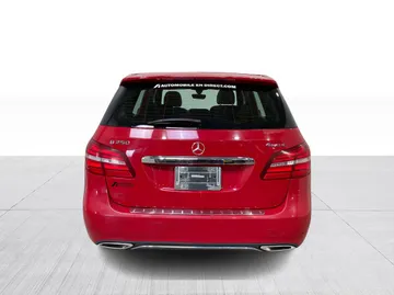 2018 Mercedes-Benz B-Class - image 13