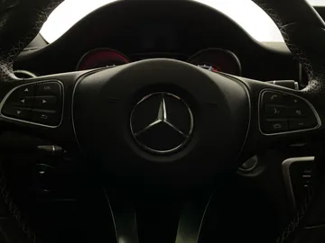 2018 Mercedes-Benz CLA - image 18