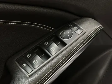 2019 Mercedes-Benz CLA - image 24