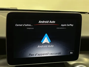 2019 Mercedes-Benz CLA - image 8
