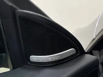 2018 Mercedes-Benz CLA - image 20