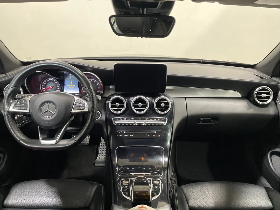 2017 Mercedes-Benz C-Class — photo 4
