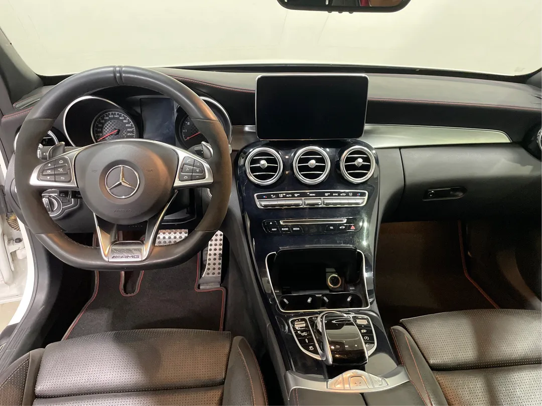 2017 Mercedes-Benz C-Class — photo 4
