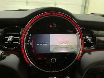 2023 MINI Cooper - image 18
