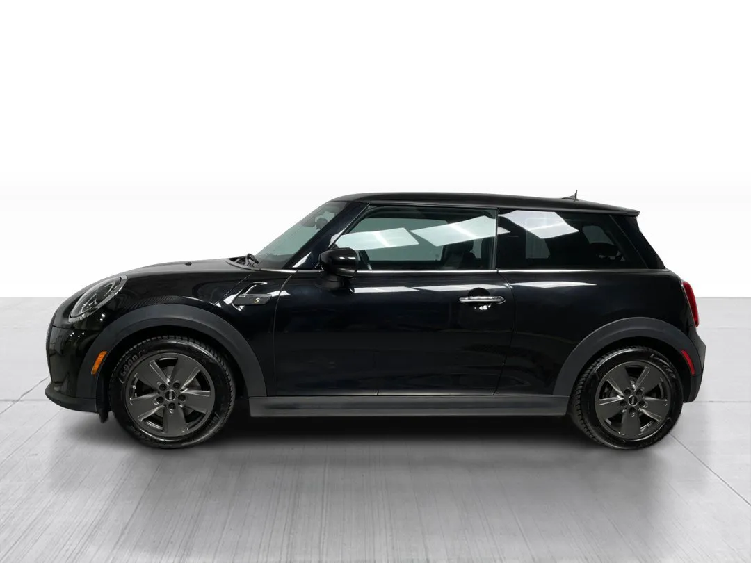 2022 MINI 3 Door Cooper SE, photo 9