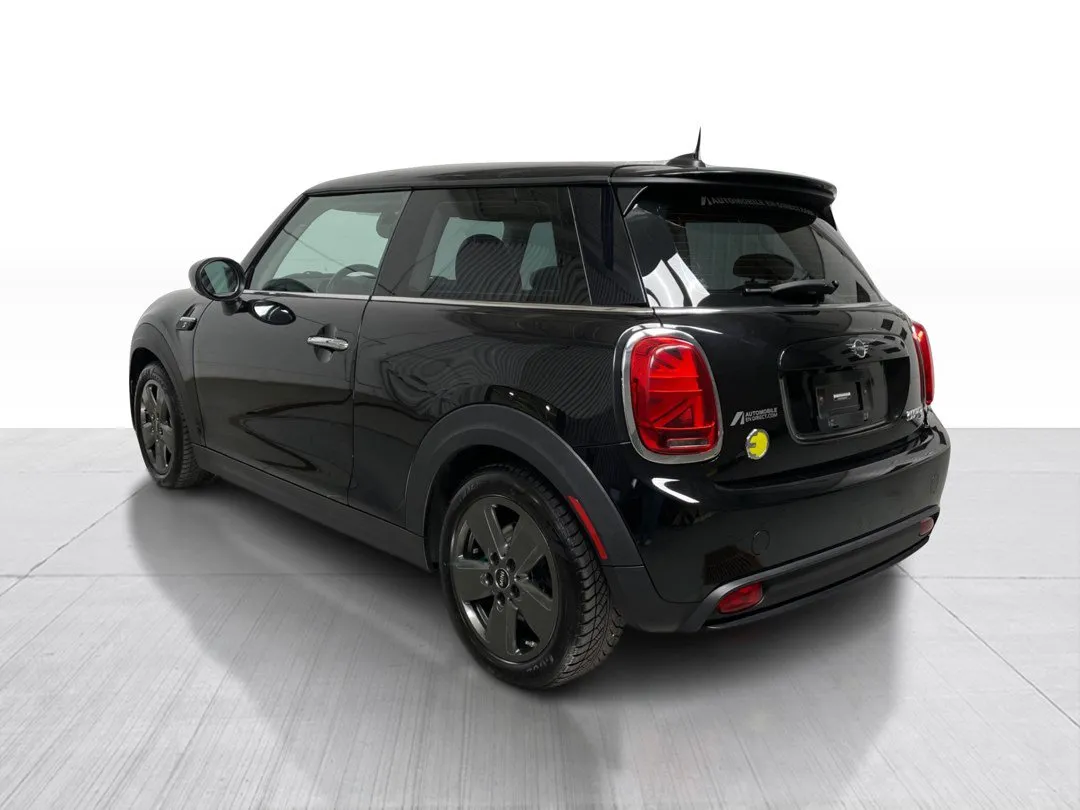 2022 MINI 3 Door Cooper SE, photo 10