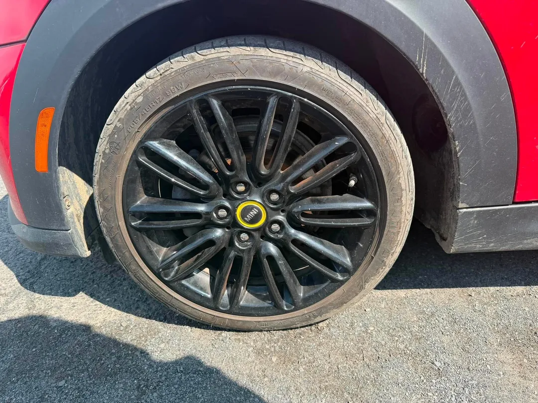 2024 MINI 3 Door — photo 6