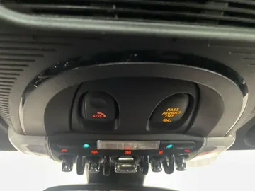 2024 MINI 3 Door - image 14