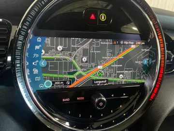 2024 MINI 3 Door - image 20