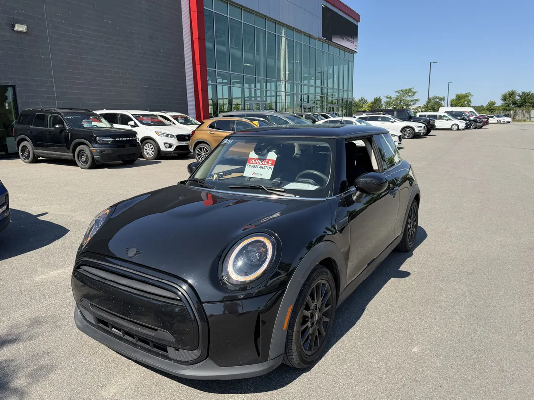 2022 MINI Cooper — photo 3