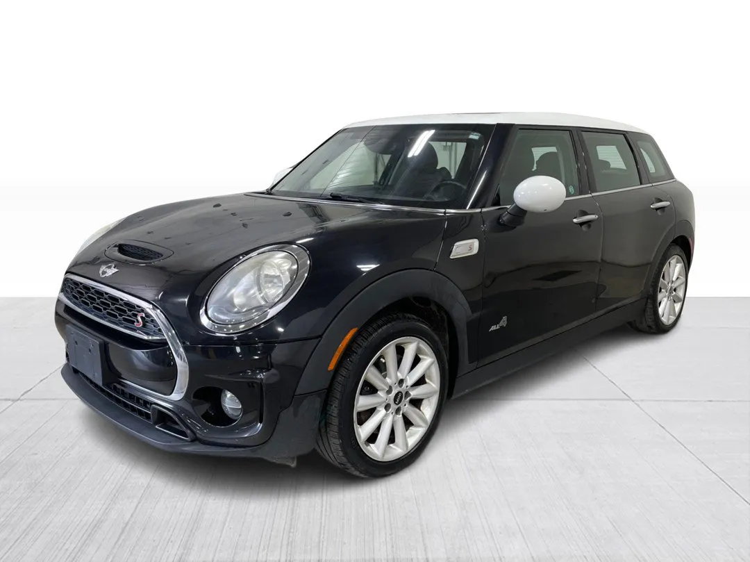 2017 MINI Cooper Clubman — photo 8
