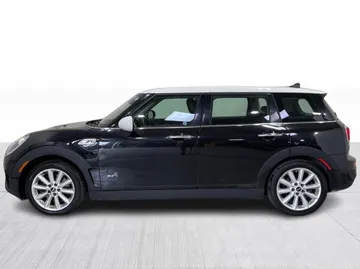 2017 MINI Cooper Clubman - image 10