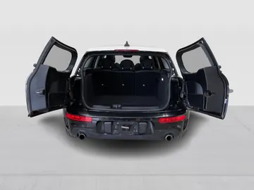 2017 MINI Cooper Clubman - image 13