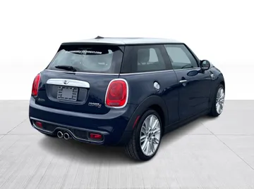 2018 MINI Cooper - image 14