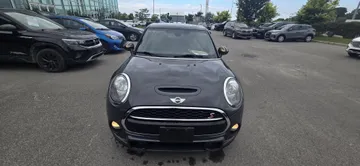2018 MINI Cooper - image 2