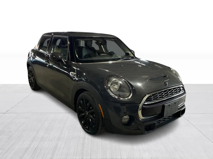 2019 MINI 5 Door