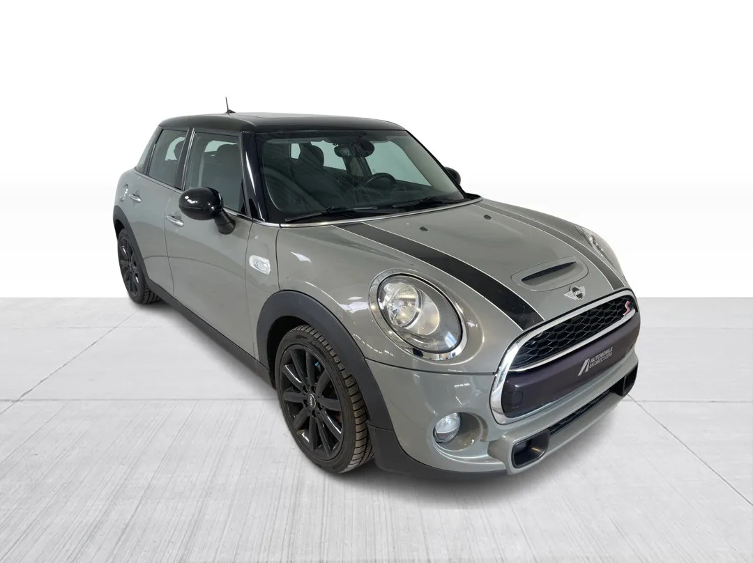 2018 MINI 5 Door