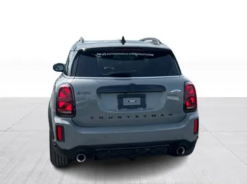 2022 MINI Countryman - image 13