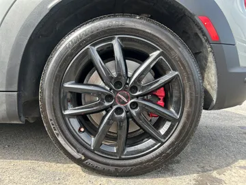 2022 MINI Countryman - image 7
