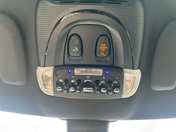 2022 MINI Countryman - image 17