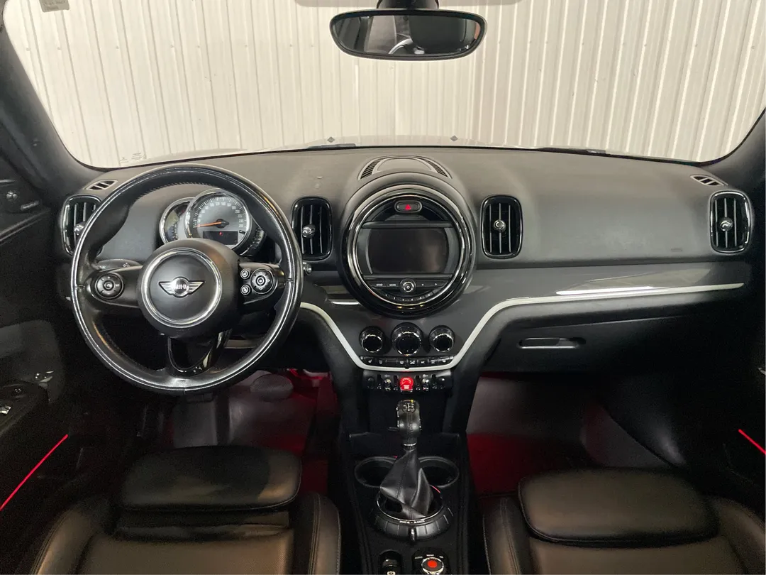 2017 MINI Cooper Countryman — photo 4