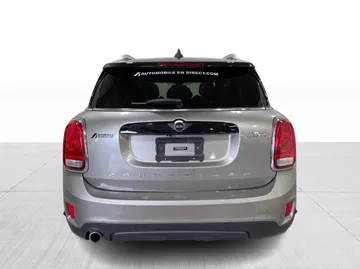 2020 MINI Countryman - image 12