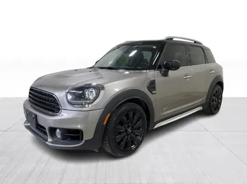 2020 MINI Countryman - image 9