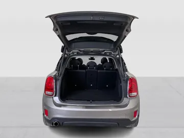 2020 MINI Countryman - image 13