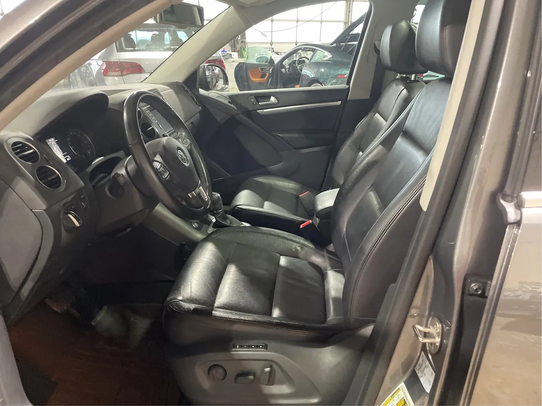 2017 Volkswagen Tiguan — photo 3
