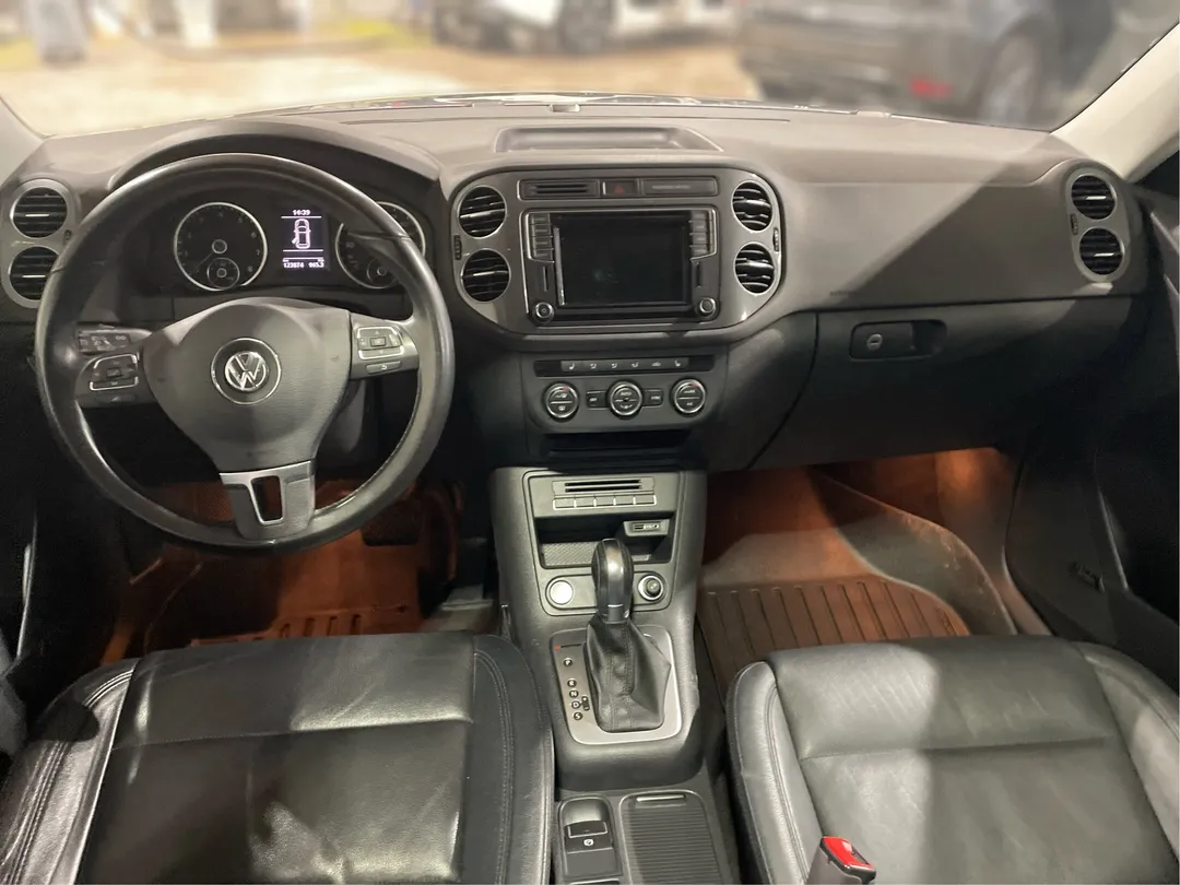 2017 Volkswagen Tiguan — photo 4