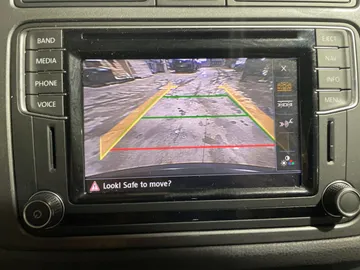 2017 Volkswagen Tiguan - image 20