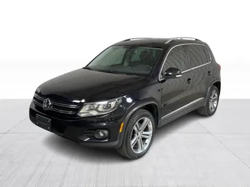 2017 Volkswagen Tiguan - image 10